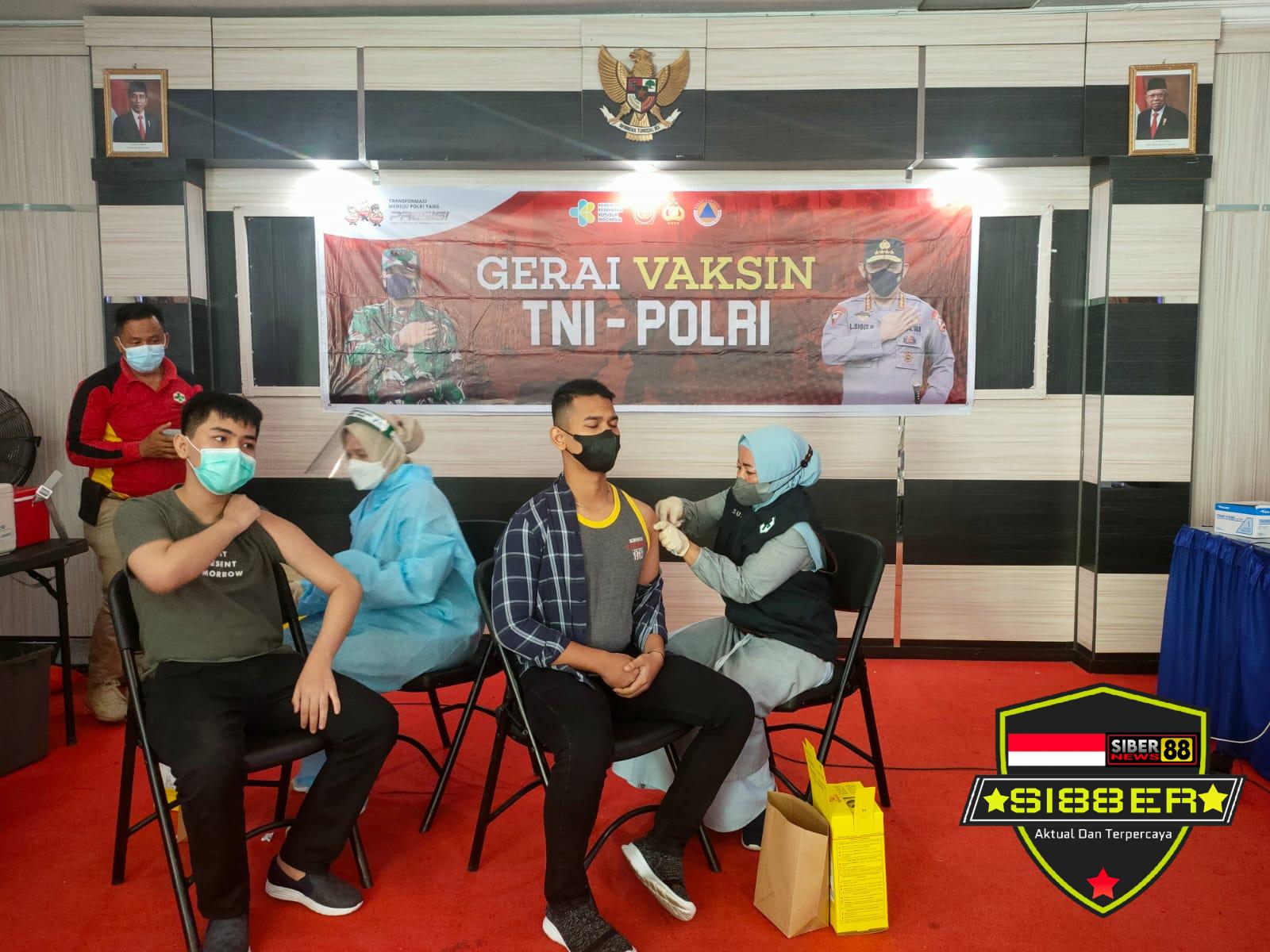 Gerai Vaksin Polres Kampar Kembali Gelar Vaksinasi Untuk Keluarga Polri