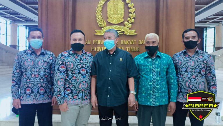 Jalin Silaturahmi Dengan Ketua DPRD JATIM Pengurus DPD PPDI Bondowoso ...