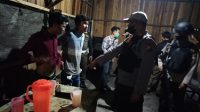 Tim Tembak Polres Kampar Merejeng Cafe Remang-remang di Wilayah Desa Sukamulya