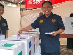 Dirut PDAM TDA Sampaikan Aspirasinya di TPS 06 Kepandean Indramayu