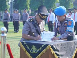 Kenaikan Pangkat Pengabdian dan Sertijab Kasiwas Dilakukan Polres Lampung Utara