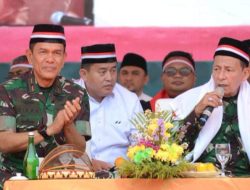 HUT TNI ke-79,Puluhan Ribu Warga Lampung Ikuti Lampung Bersholawat dan Doa Lintas Agama