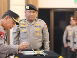 Komjen Ahmad Dofiri Jabat Wakapolri Usai Resmi Dilantik Kapolri