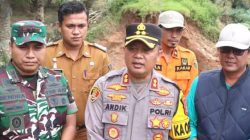 Kapolres Lamteng Bareng Forkopimda Beri Bantuan ke Warga Terdampak Banjir