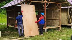 Bangun Huntara Pasca Banjir,Perwira RU VI Ajak Warga Sukabumi Bangkit